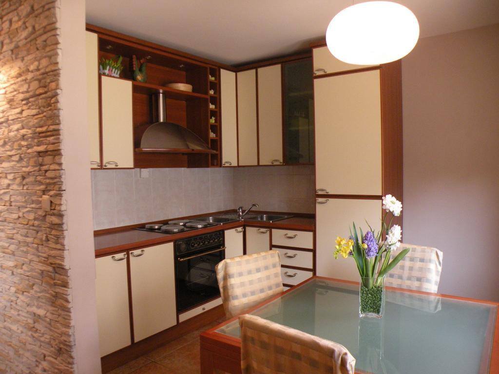 Sunset Apartment With A Private Yard At Medulin Riviera Room photo